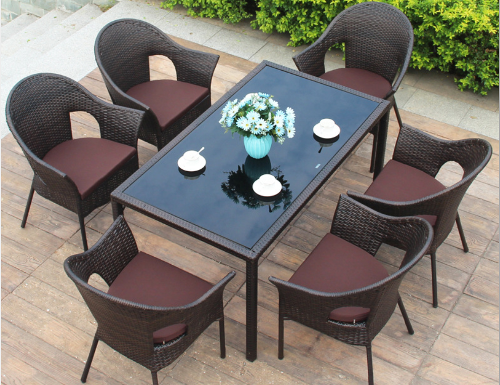  table with 6 chairs  