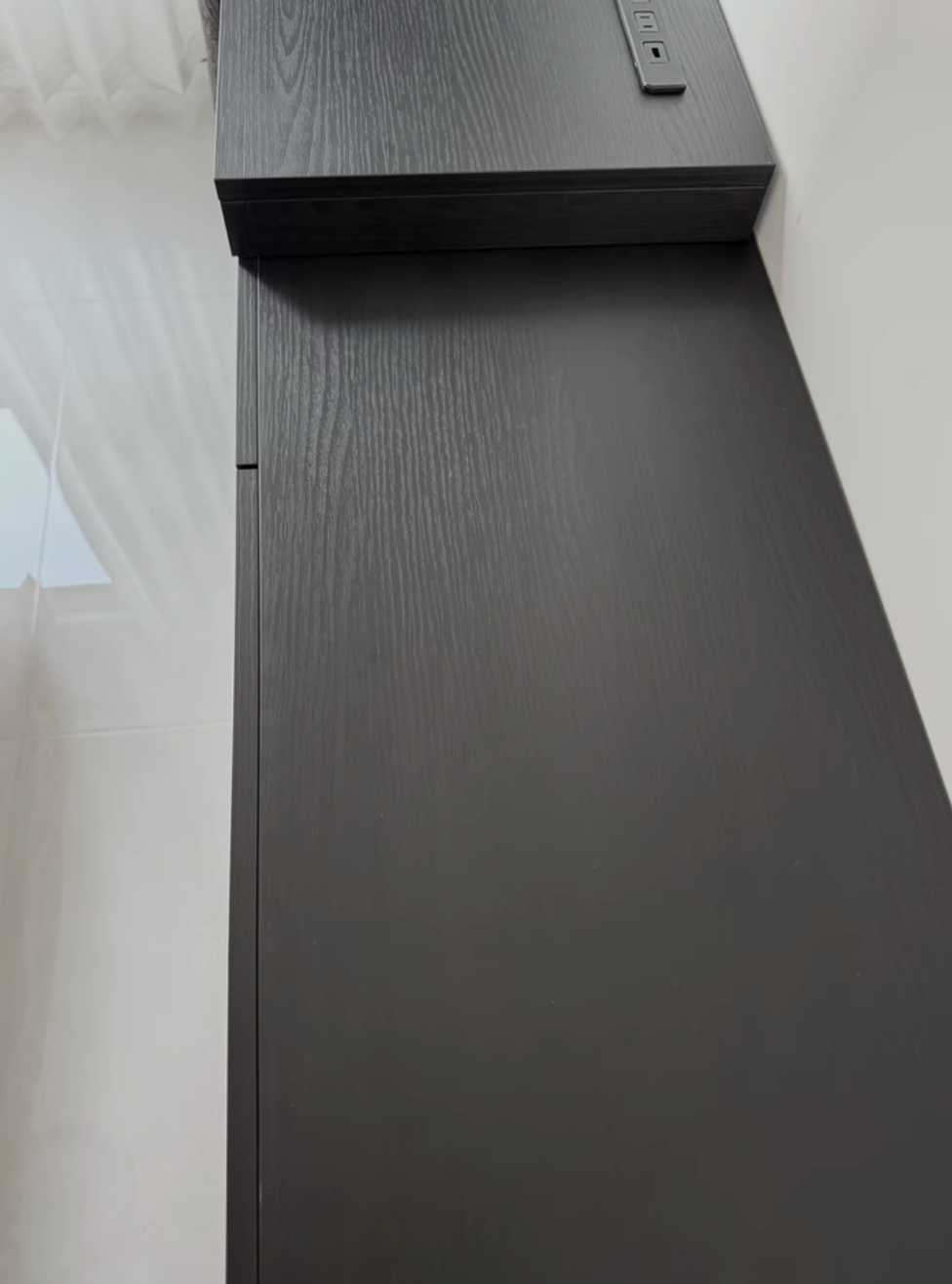  Decorative table with integrated cabinet and foldable mirror 
