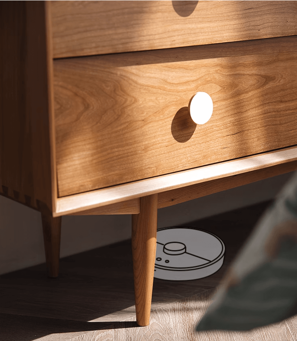  Solid wood chest of drawers 