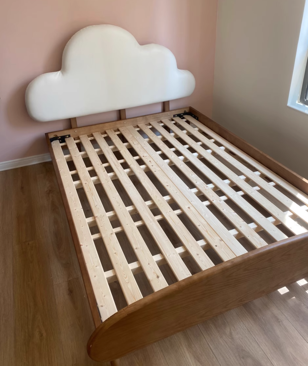  Cloud style bed 