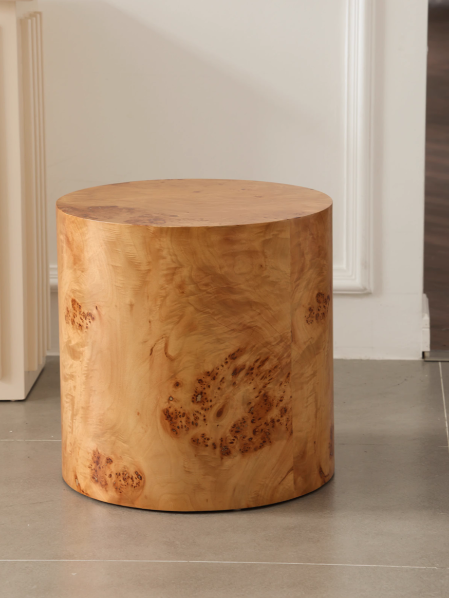  Leopard-shaped decor 