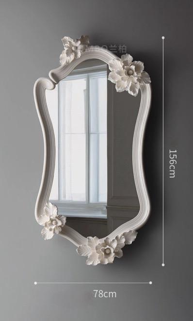  Modern sculpted mirror 