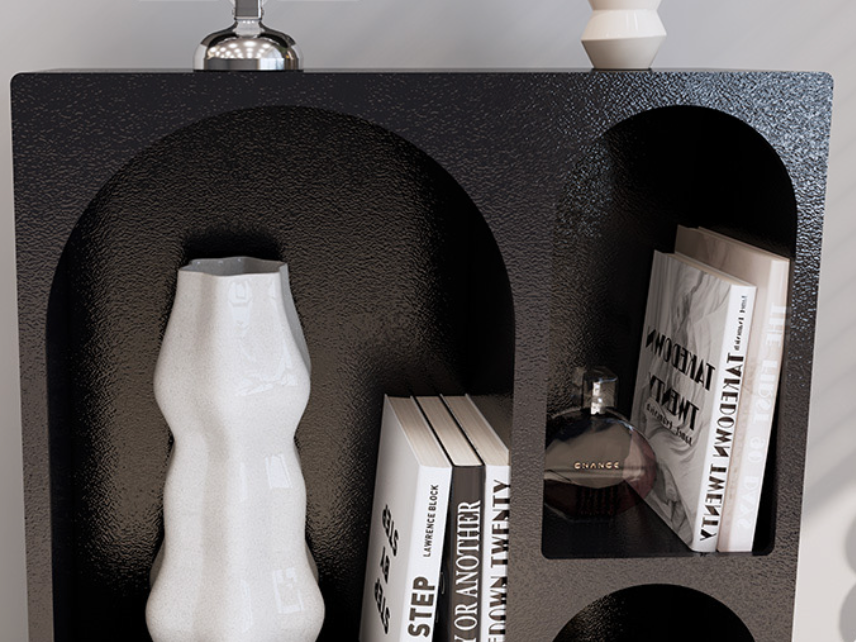  Curved wardrobe in black 