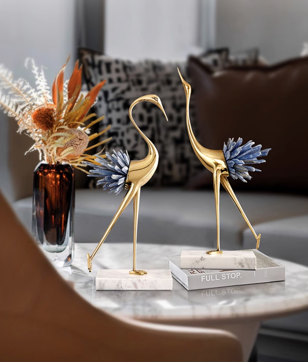  Three-piece decor 