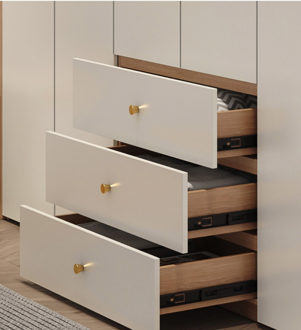  خزانة ملابس خشب مودرن مع مراية وكومدينة مدمجة - دولاب ملابس ذكي من KS-Furniture 