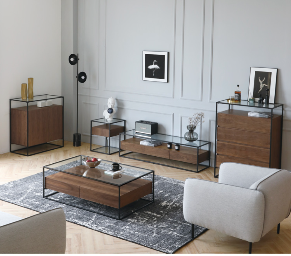  Inside living chest of drawers 