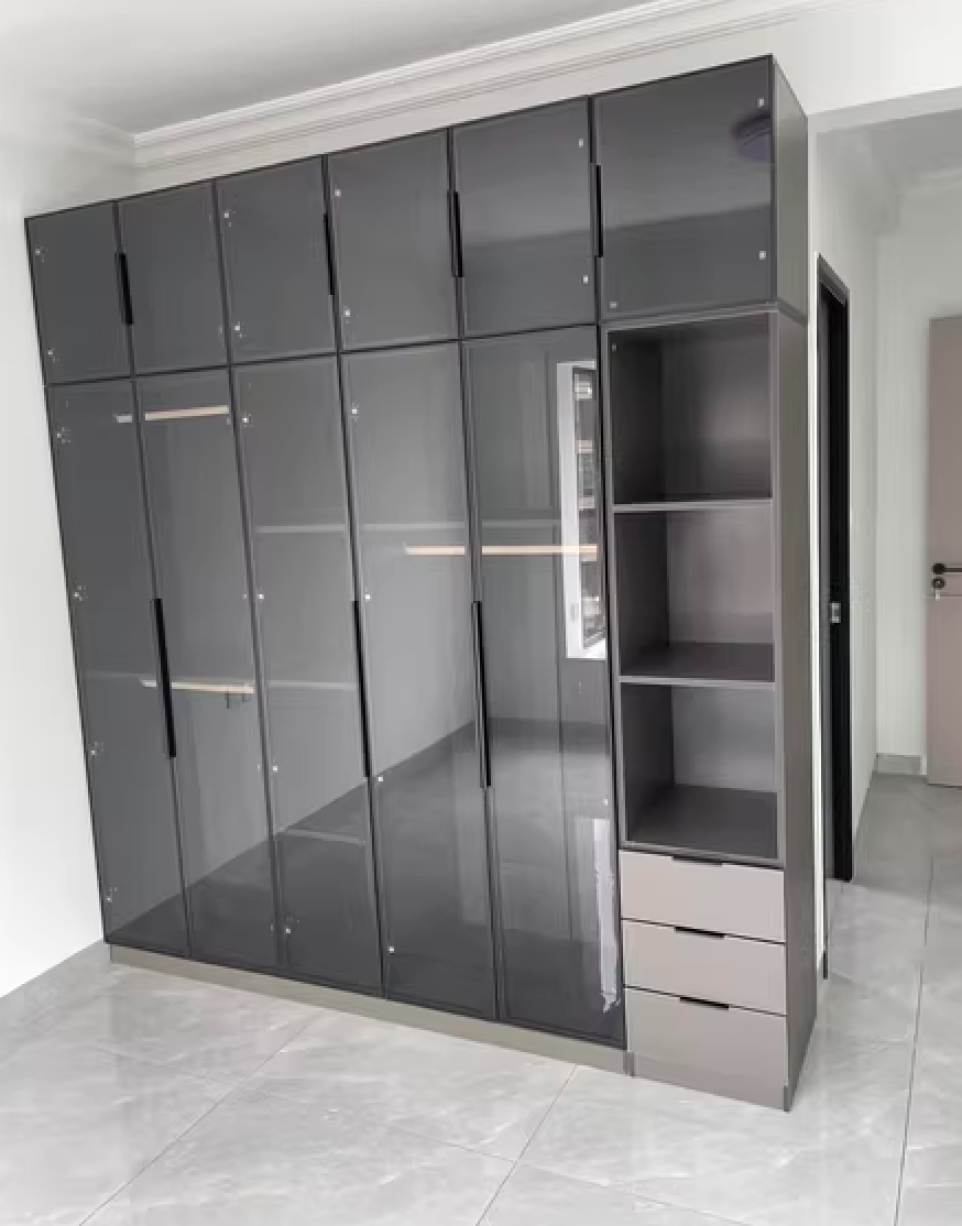  خزانة ملابس خشب مودرن واسعة - دولاب ملابس فاخر من Ks-Furniture 