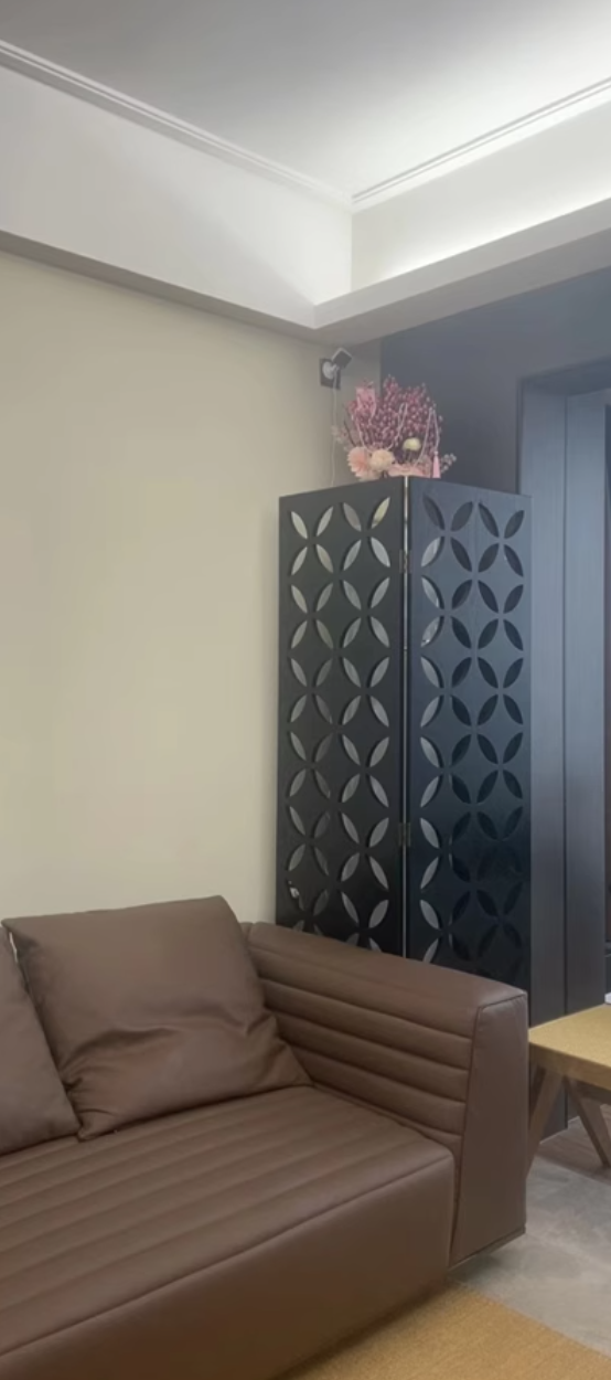  فاصل خشبي تصميم زخرفي 