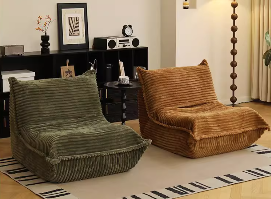  Caterpillar sofa 