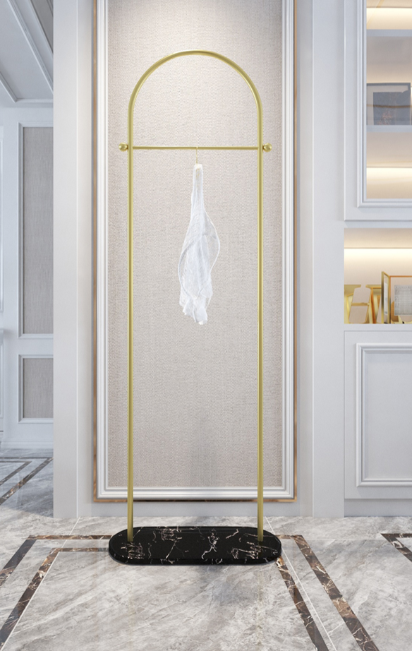  golden valet stand   