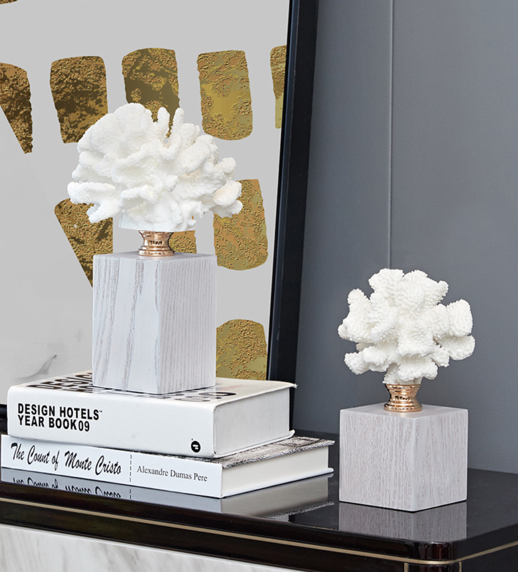  Decorative two-piece coral, resin, hardwood. 