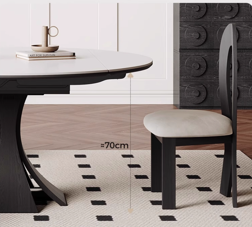  Extendable dining table 