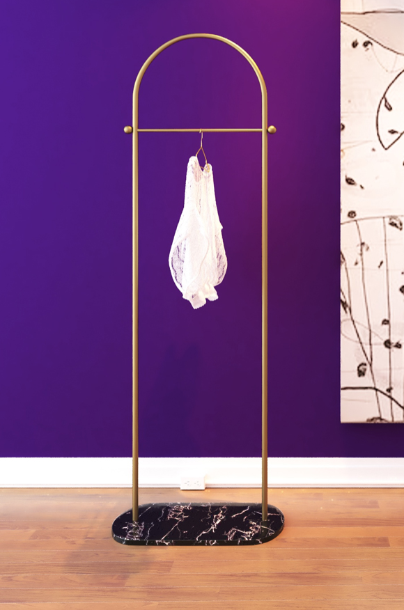  golden valet stand   