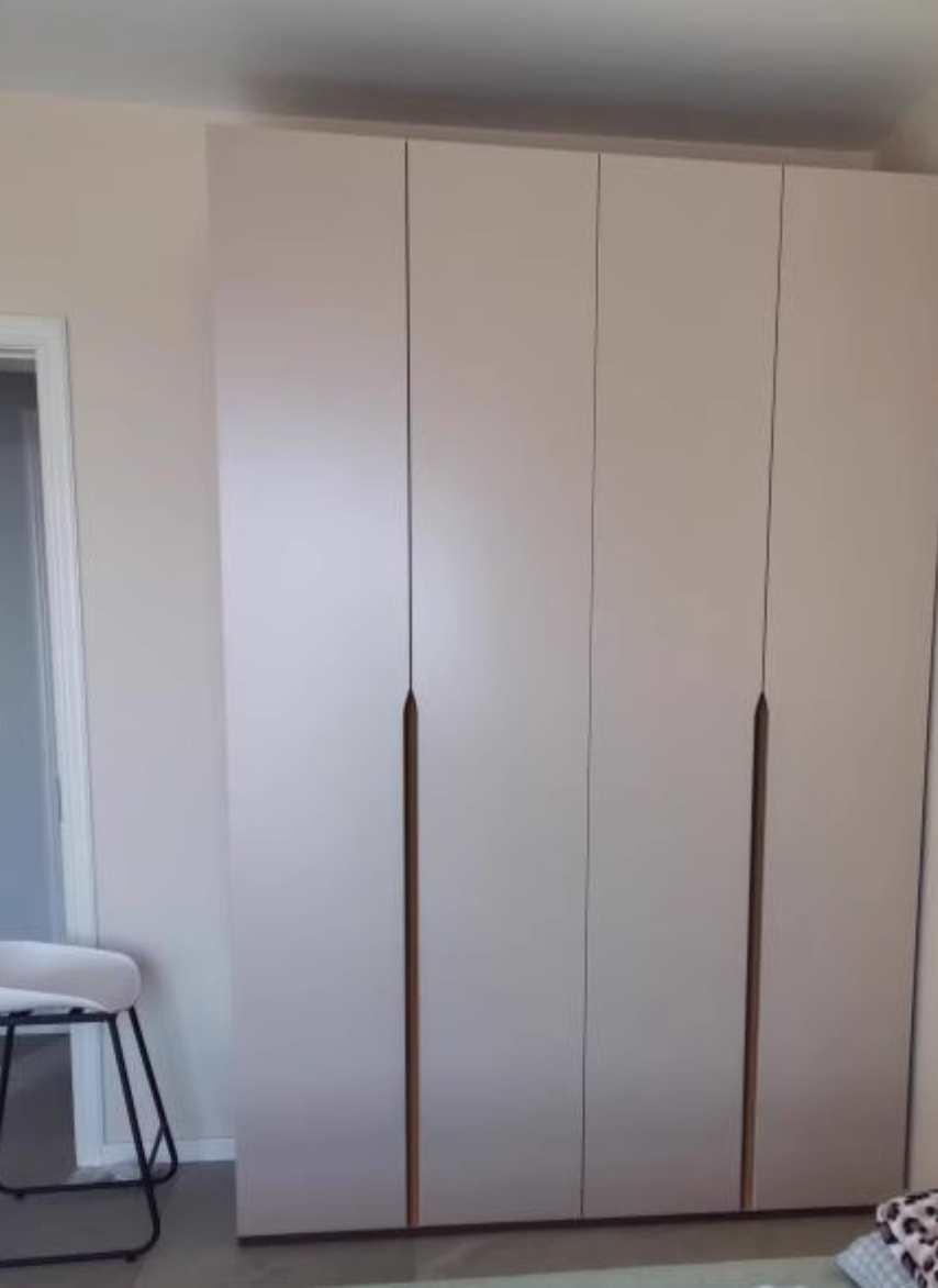  Yuejia wardrobe 