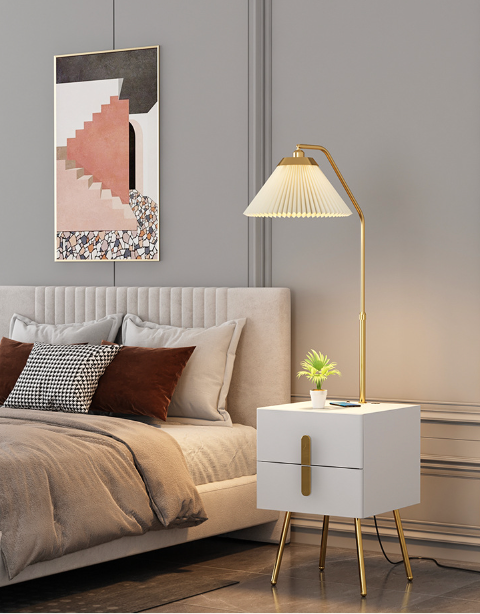  Table with Lamp 