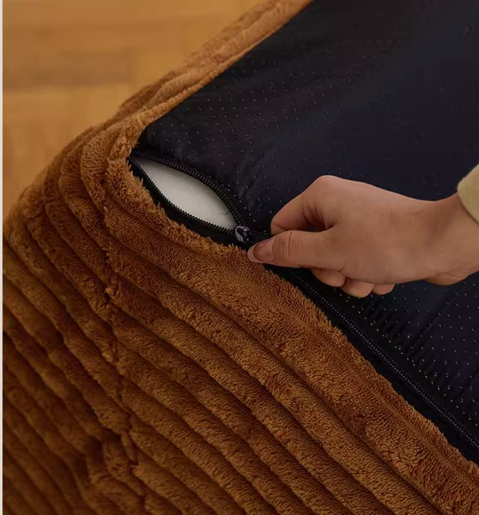  Caterpillar sofa 