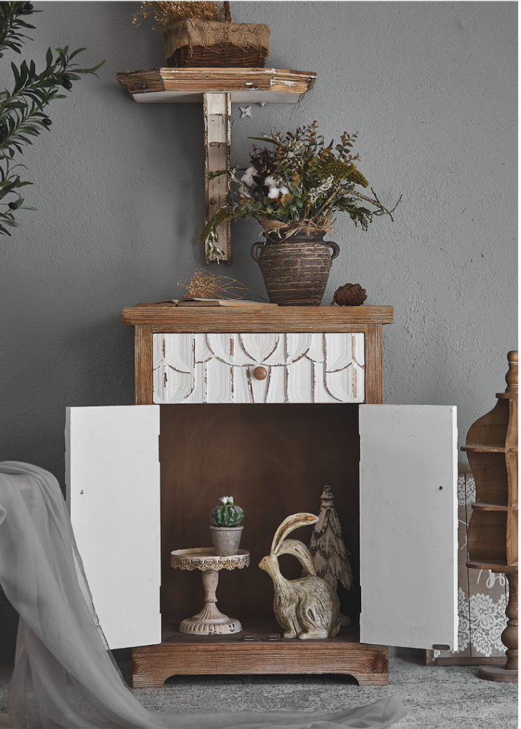  Vintage Furniture 