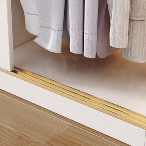  Synovia wardrobe 