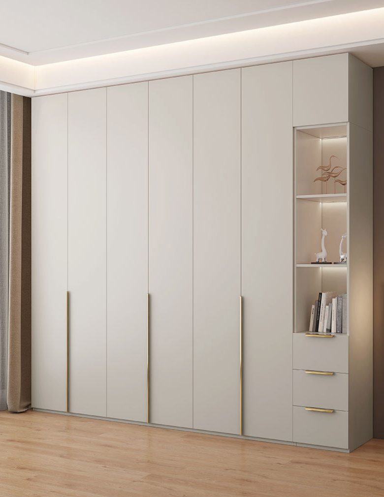  خزانة ملابس خشب مودرن فخم بأبواب بيضاء ومقابض طولية - دولاب ملابس كبير من KS-Furniture 