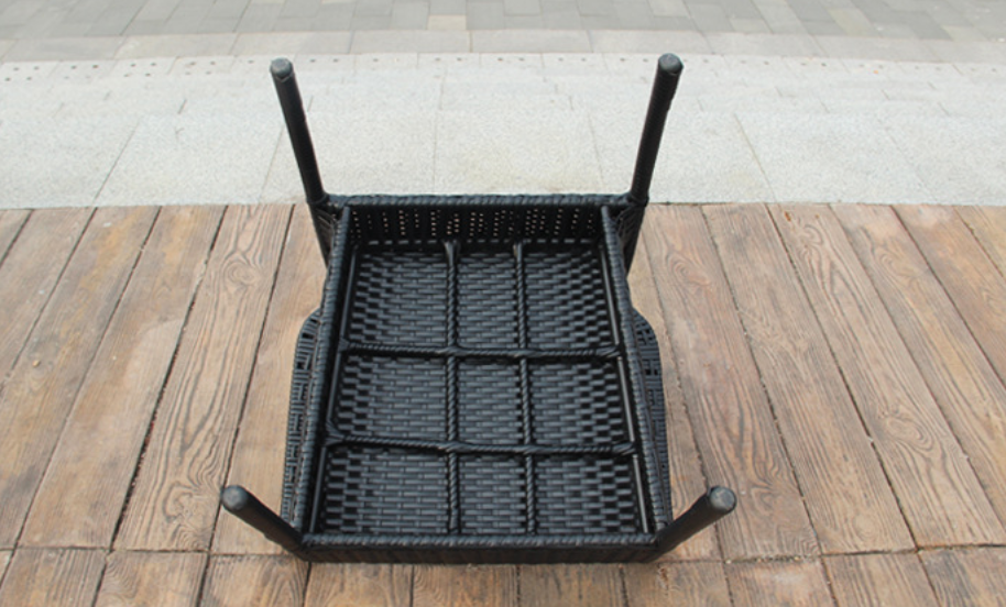 table with 6 chairs  