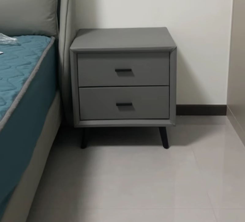  طاولة سرير 