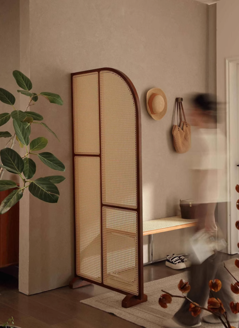  Rattan partition 
