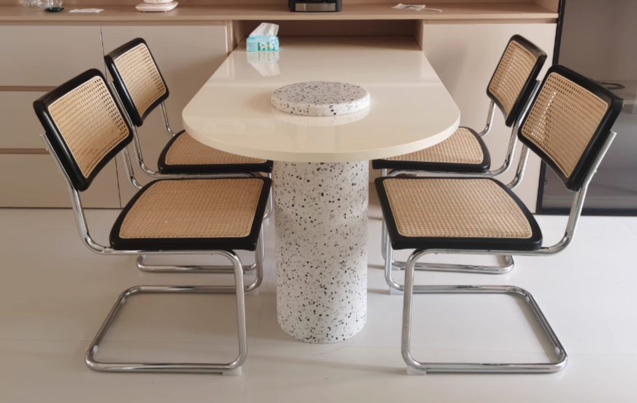  Modern chair 