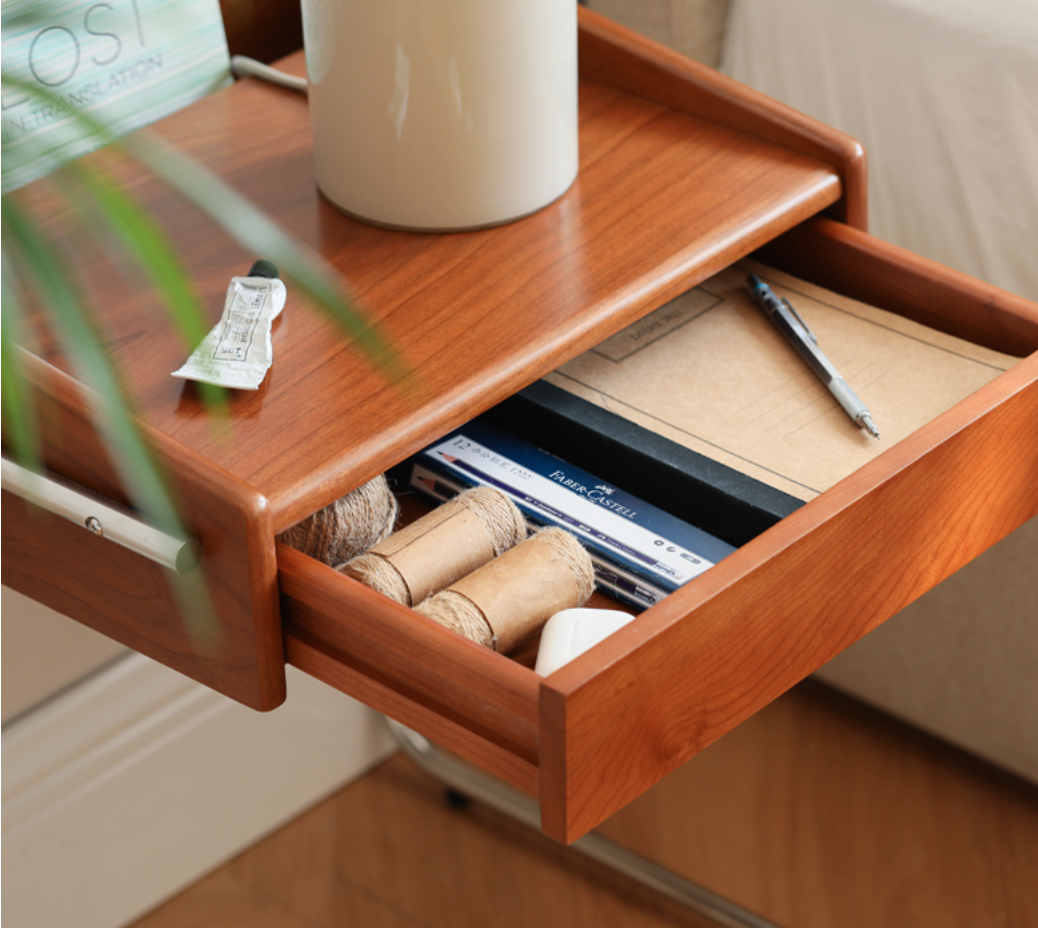  CICI bedside table 