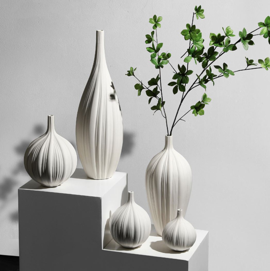  Ceramic vase set 