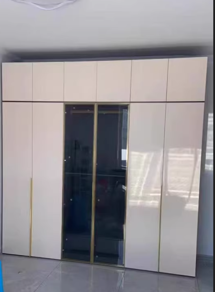  خزانة ملابس ميكايكسين 