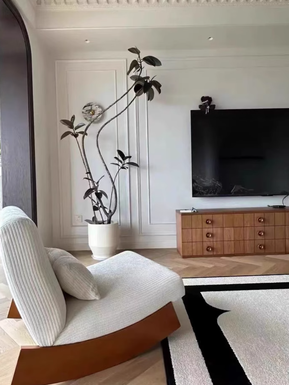  Rocking sofa and footstool 
