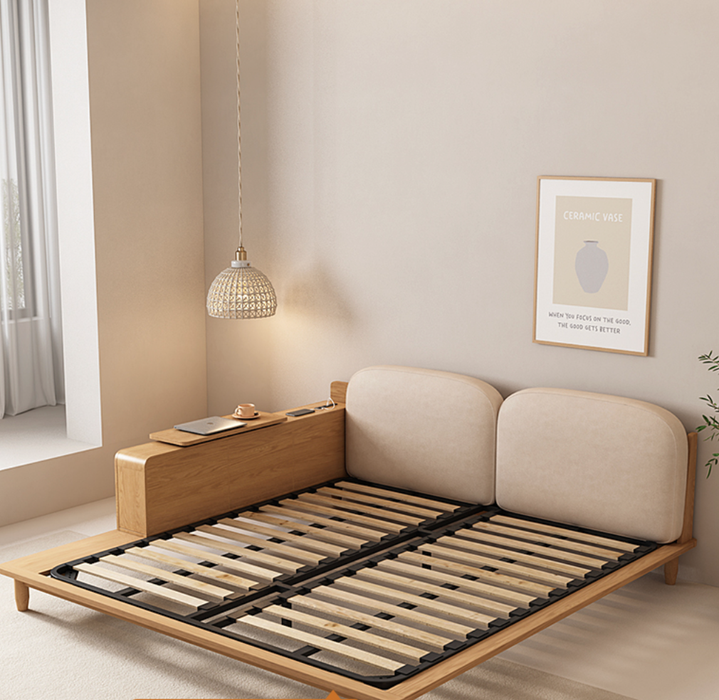  Royal Court Bed with Sideboard 