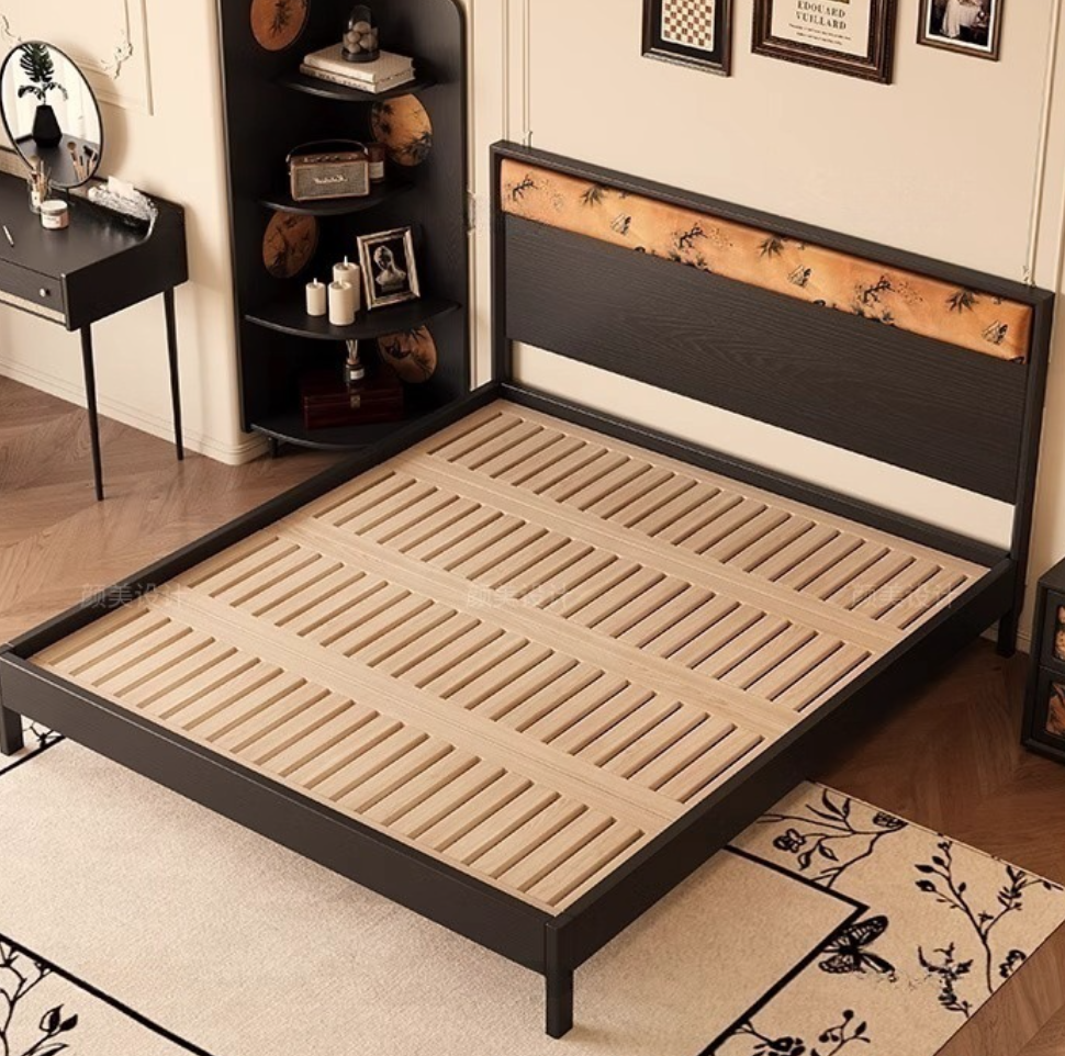  Classic style bed 