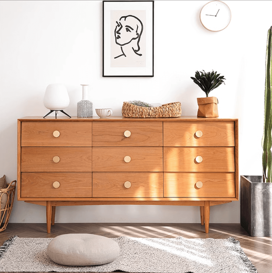  Solid wood chest of drawers 