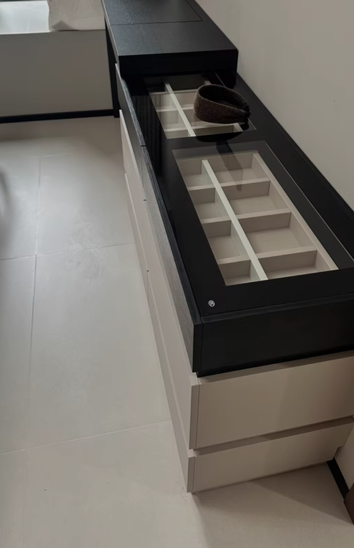  Decorative table with integrated cabinet and foldable mirror 