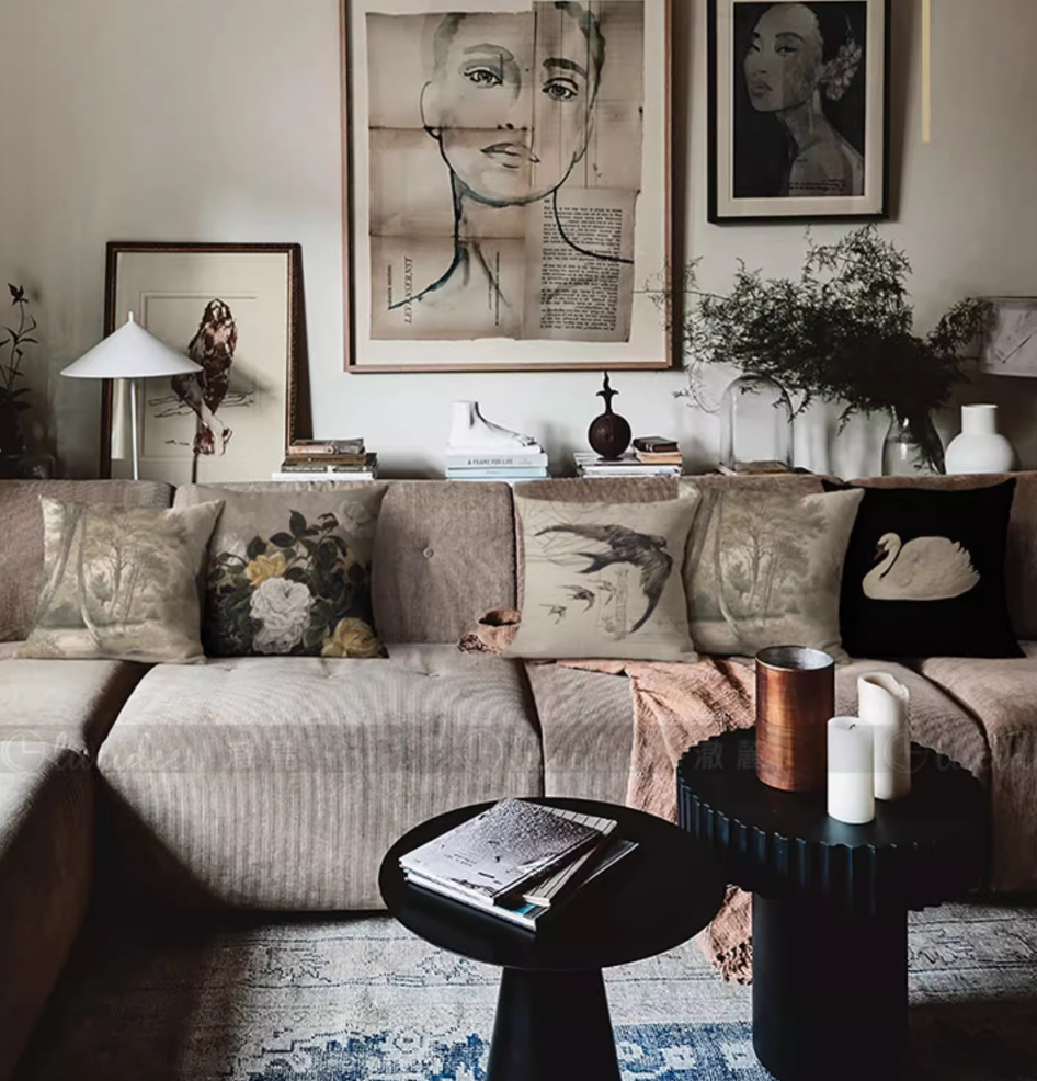  Cushions 