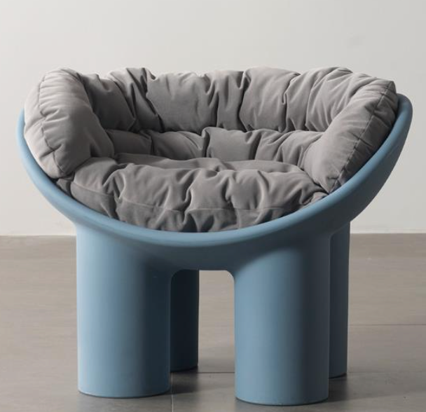  chair with cushion 