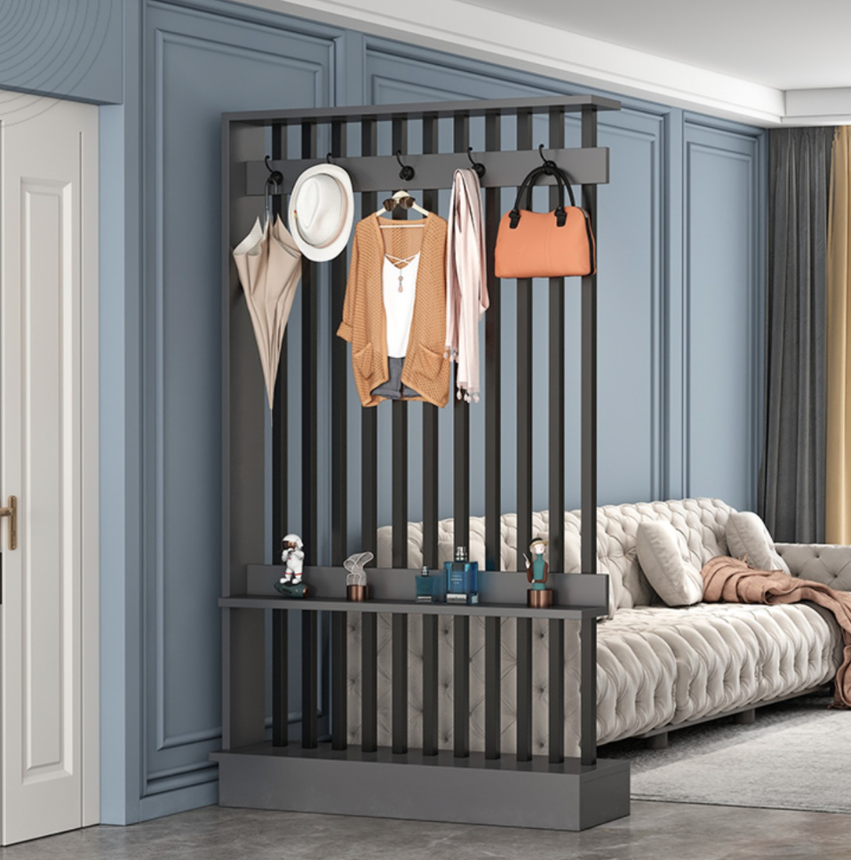  Partitioned cupboard with shelves 