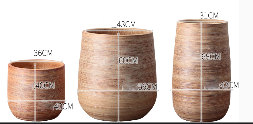  Ceramic pot 