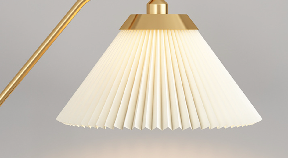  Table with Lamp 