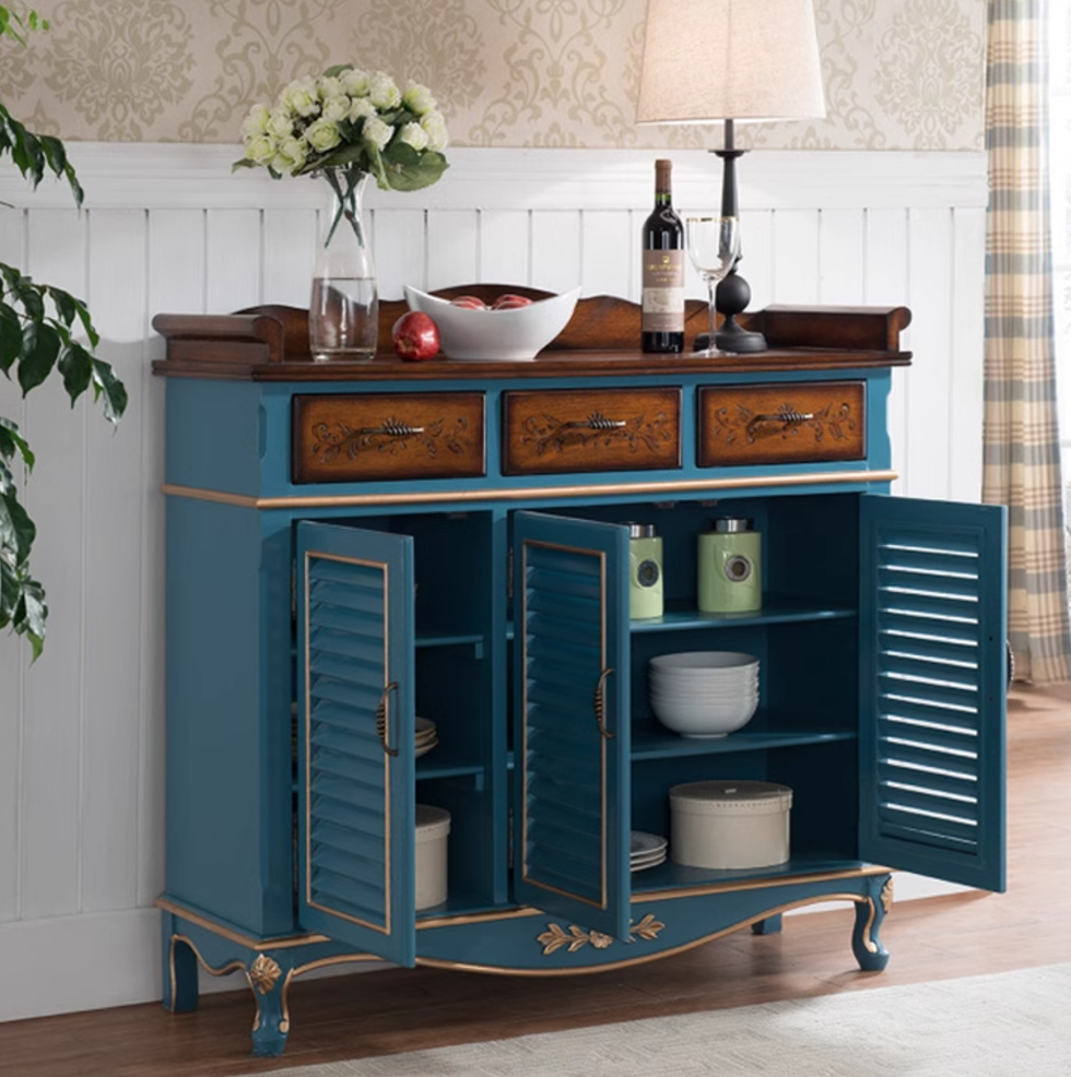  Rustic style wardrobe 
