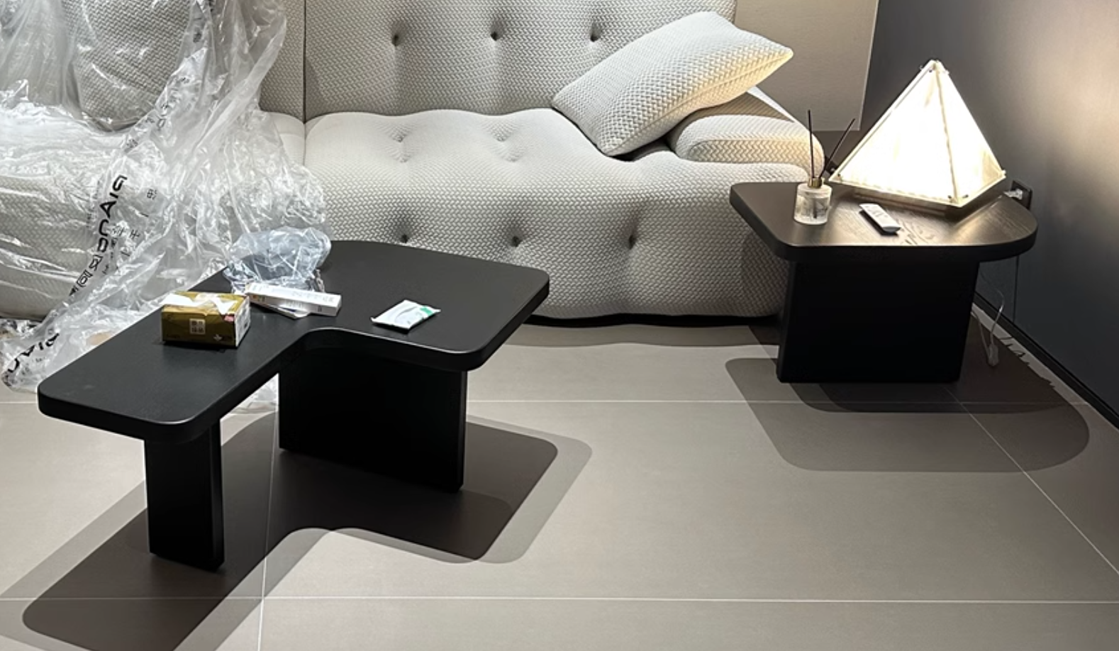  Coffee table combination 