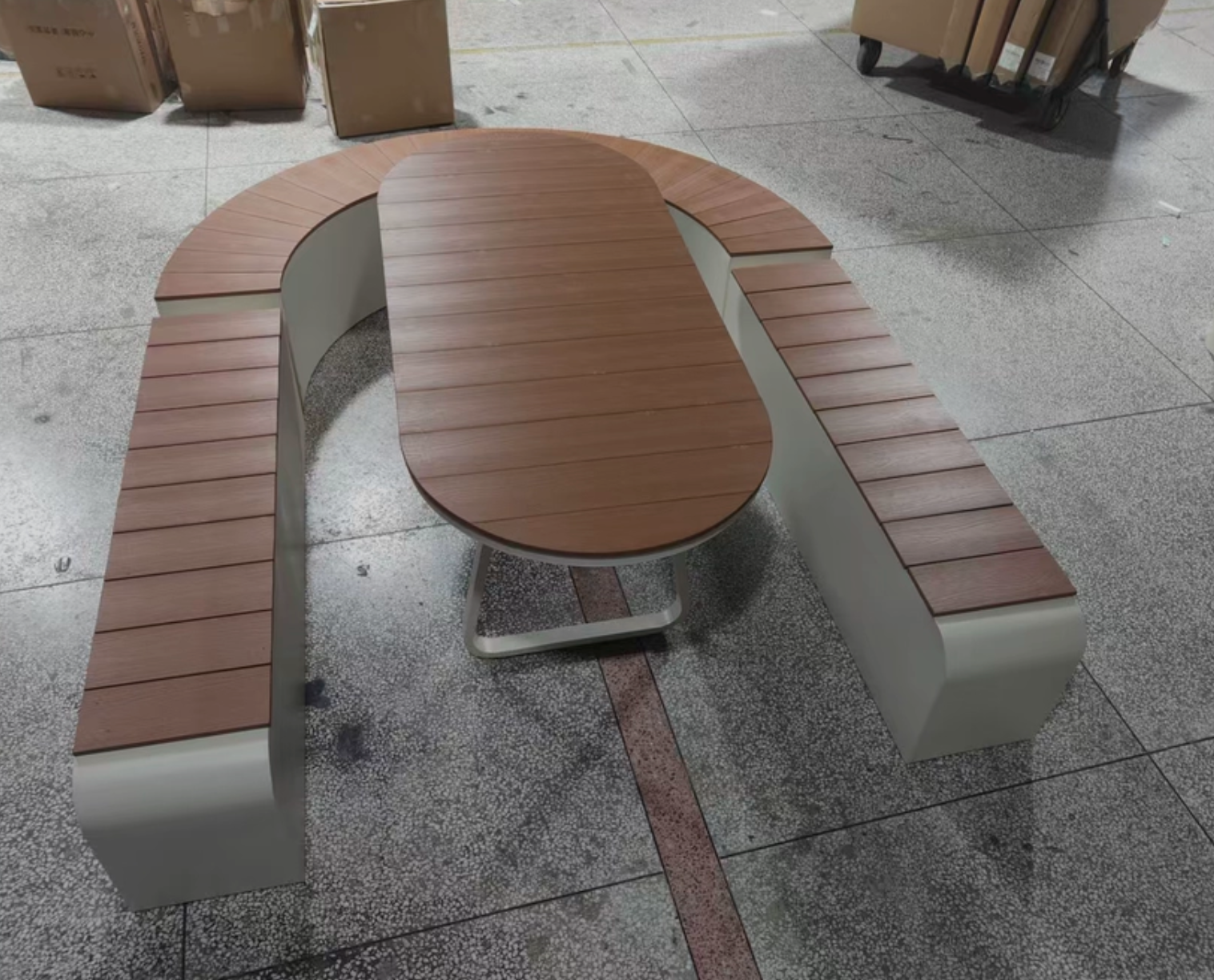  Goba integrated and modern chair and table 