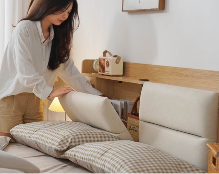  Bed with side table Muyue 
