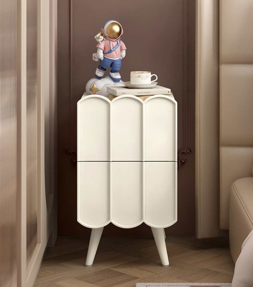  Bedside table 