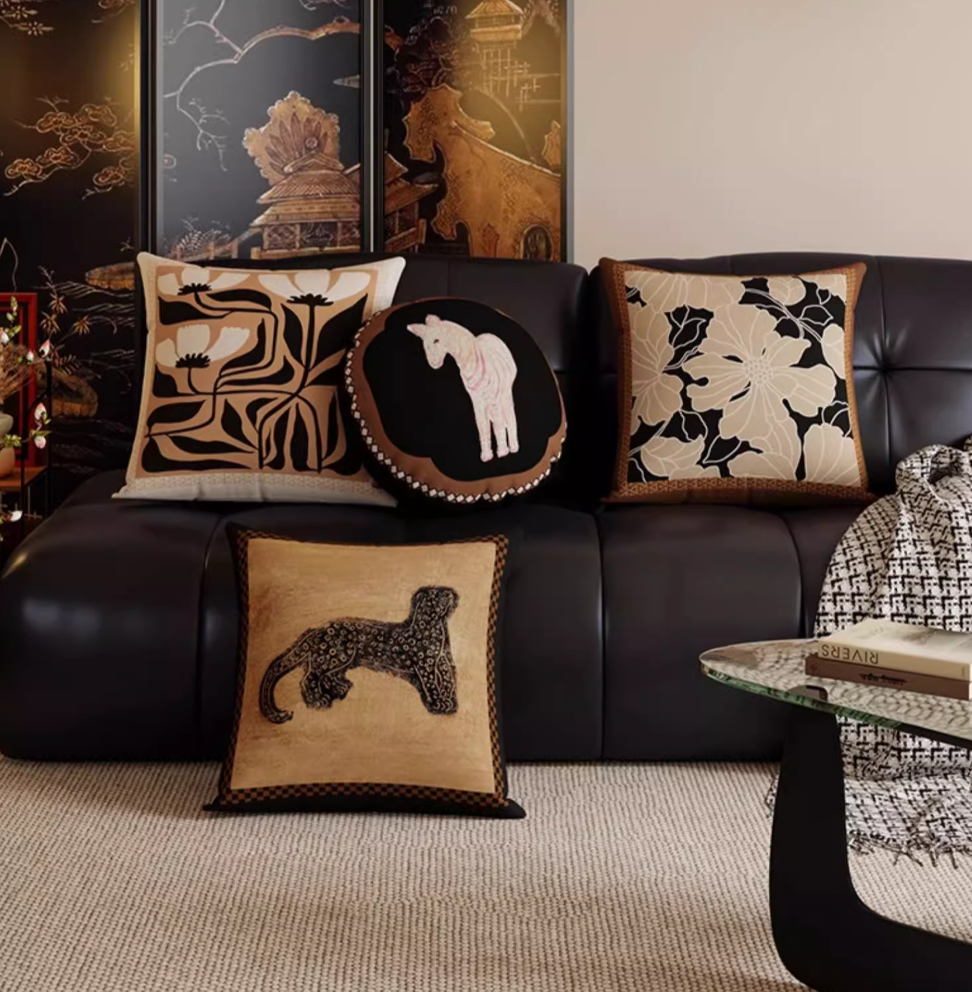  Cushions Collection 