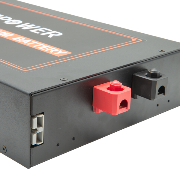 بطارية ليثيوم نحيفة AMOMPOWER 105AH 12V