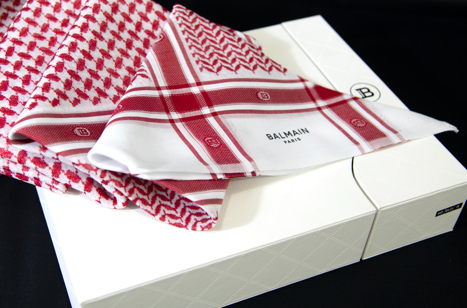 علبة شماغ بالمان ليمتد احمر BLD