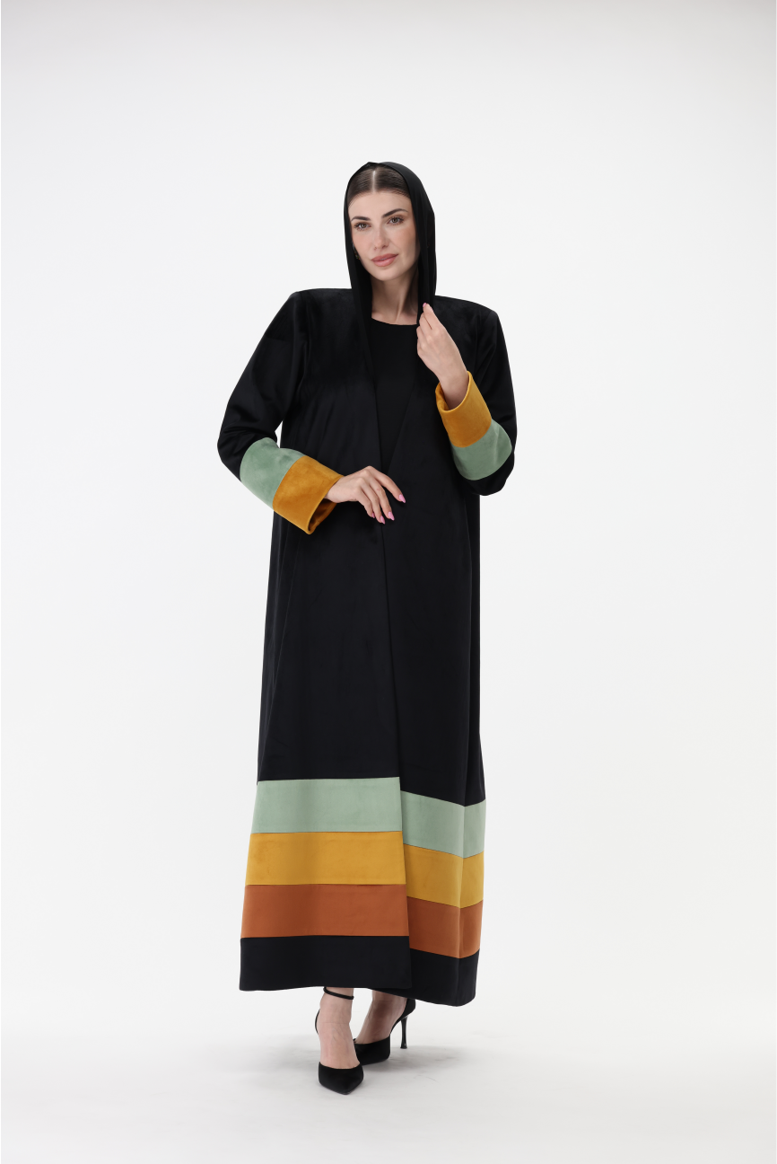 عباية نسائية سوداء