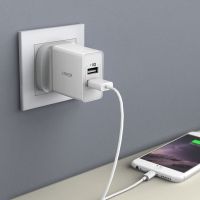 شاحن جداري انكر 24 واط بمنفذين USB للشحن - ابيض